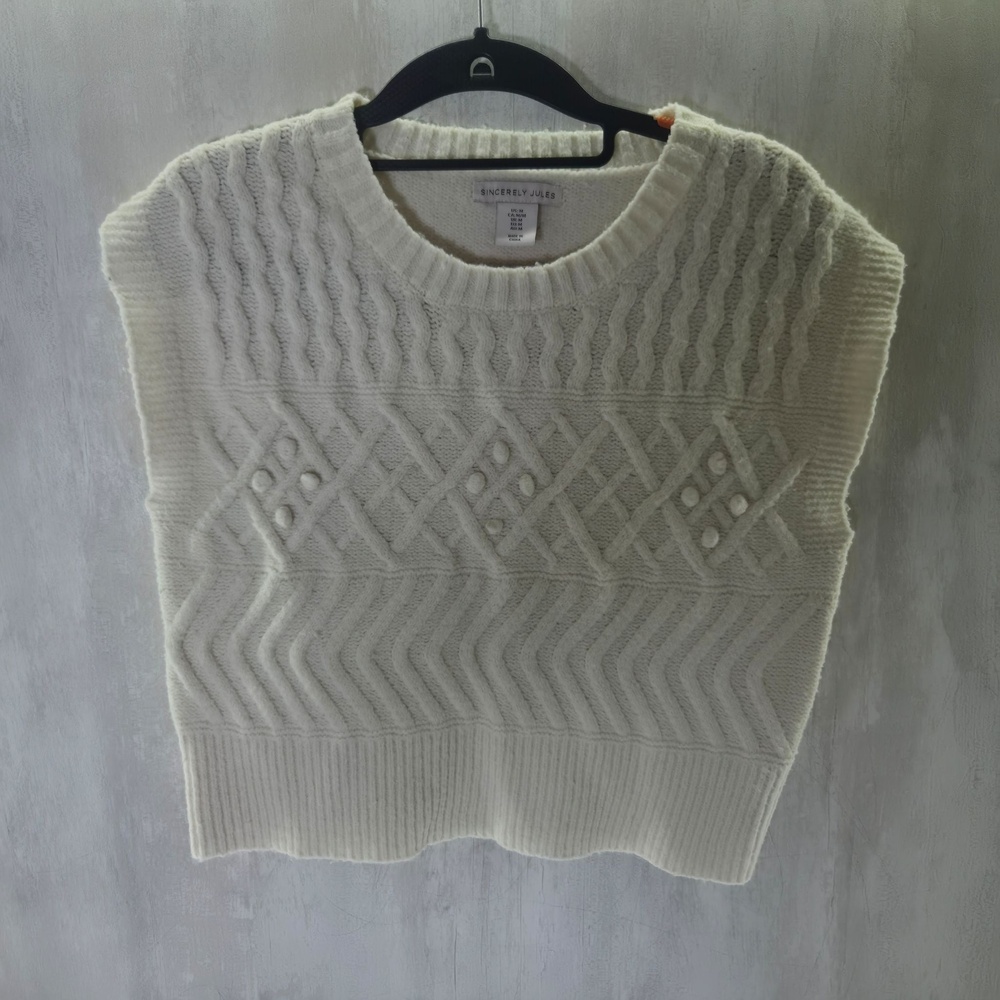 Sincerely Jules Sweater Vest Womens Medium White Cable Knit Sleeveless Top